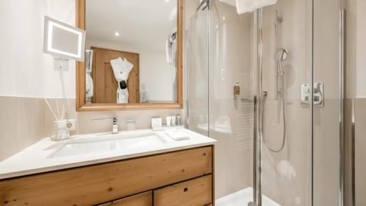 Trofana Royal - 51