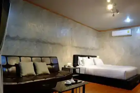 a Nice Resort - 100