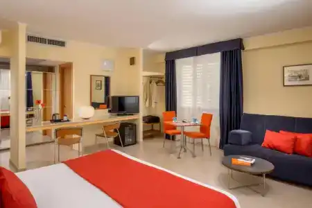 Best Western Blu Roma - 48