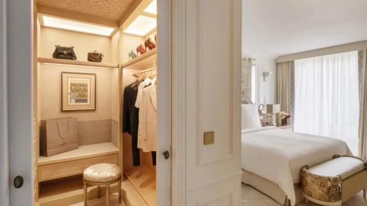 Four Seasons George v Paris - 88