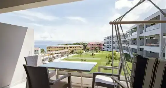 Robolla Beach Aparthotel - 96