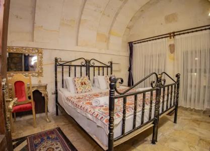 Royal Cave - 21