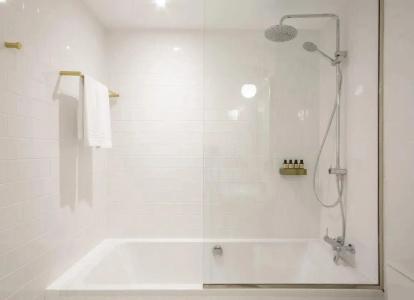 Midmost by Majestic Hotel Group - 50