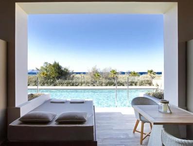 Pelagos Suites & Spa - 35