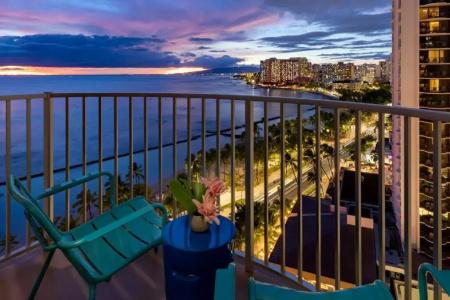 Aston Waikiki Beach - 16