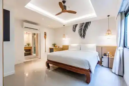 Sabai Resort by Manathai Surin Phuket - 8