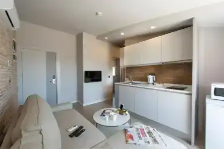 Trend Suites - 32