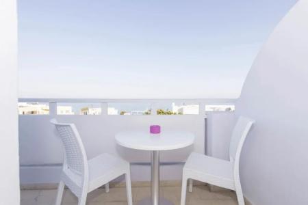 Blue Waves Suites & - 126
