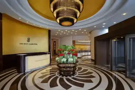 Ritz-Carlton - 2