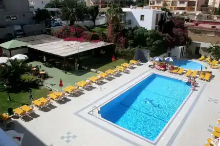 Apartamentos Buensol - 16