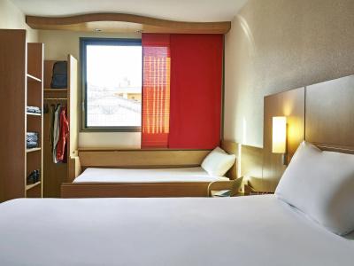 Ibis Barcelona Centro (Sagrada Familia) - 30
