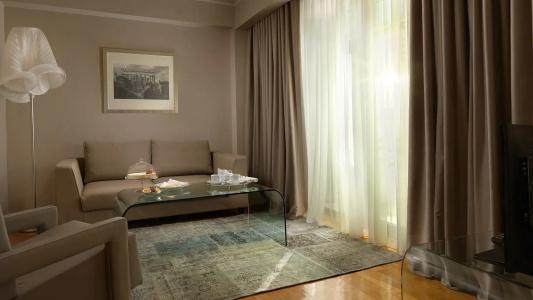 Njv Athens Plaza - 53