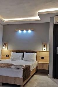 Beyond Otel - 14