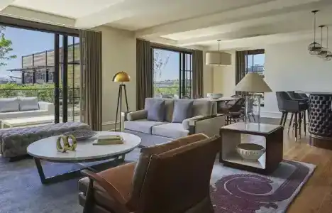 Sagamore Pendry - 85