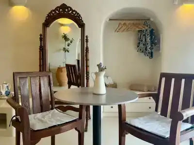 Elysian Santorini - 113