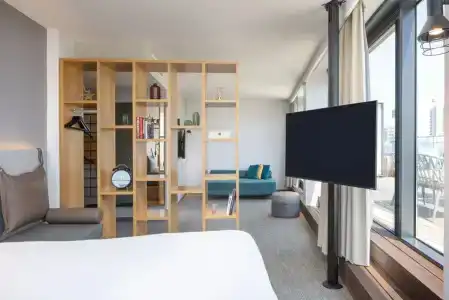 Moxy Lisbon City - 65