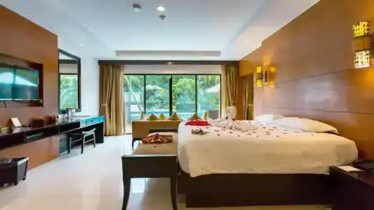 Horizon Karon Beach Resort & Spa - 4