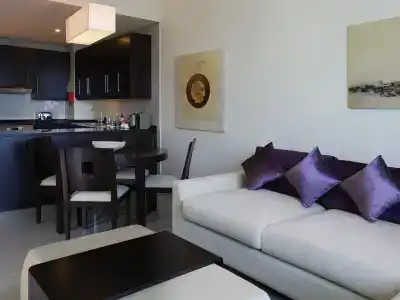 Pullman Dubai Jumeirah Lakes Towers - 67