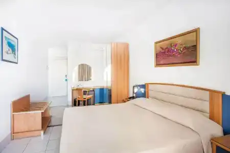 Kosta Palace - 56
