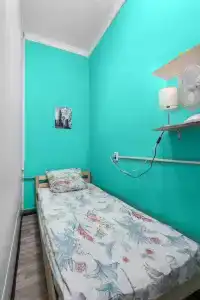 на Елизарова 11 - 15
