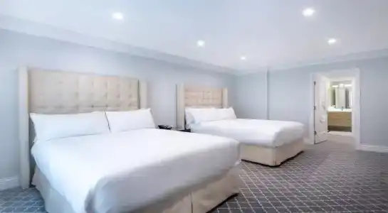 Beverly Hills Plaza & Spa - 34