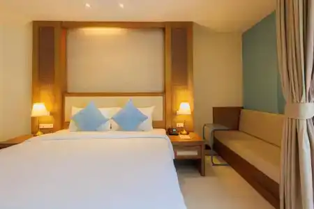 The ASHLEE Plaza Patong & Spa - 35