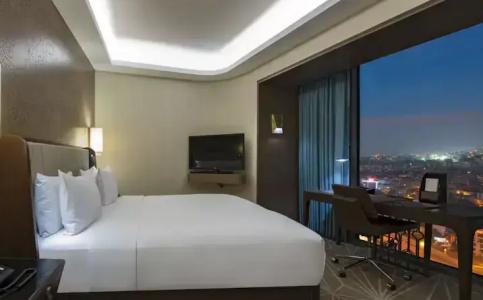 Hilton Istanbul Kozyatagi - 37