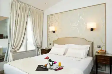Hôtel Saint-Pétersbourg Opéra & Spa - 2