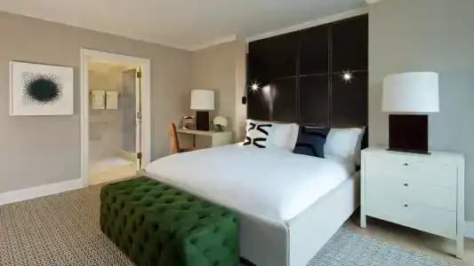 Loews Regency New York - 132