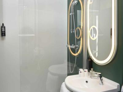 Ibis Annecy - Cran-Gevrier - 38