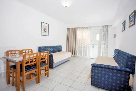 Kosta Palace - 52