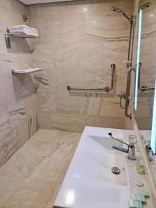Ramada by Wyndham Dubai Barsha Heights - 37