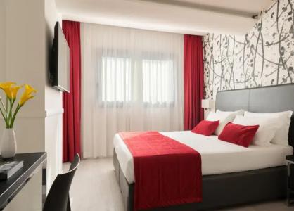 American Palace Eur - 34