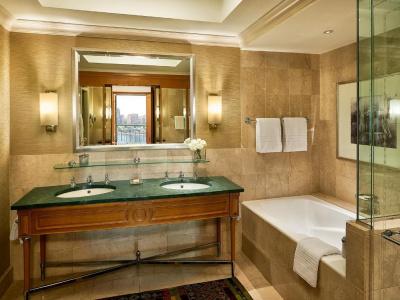 Four Seasons Cairo at Nile Plaza - 43