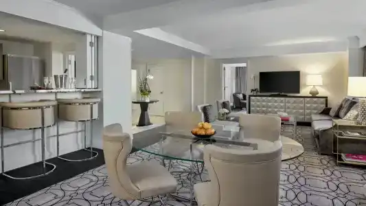 Loews Regency New York - 91