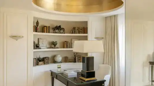 Four Seasons George v Paris - 125