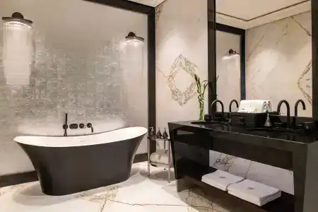 Banyan Tree at La Cigale Mushaireb - 46