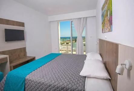 New Famagusta & Suites - 38