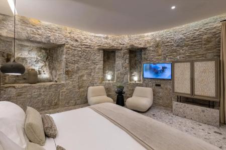 Aeonic Suites and Spa - 73