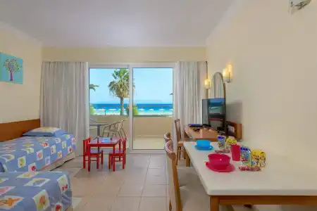 Sun Beach Resort - 7