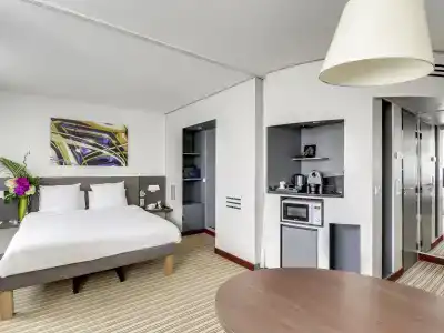 Novotel Suites Paris Montreuil Vincennes - 36