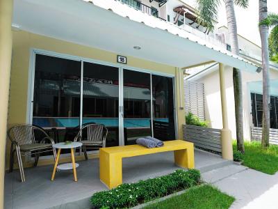 Rico's Bungalows - 16