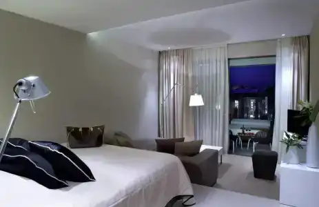 Pelagos Suites & Spa - 14