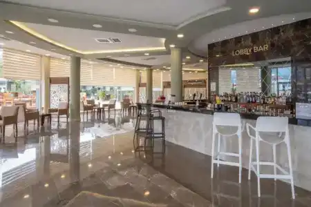 Rose Resort - 12