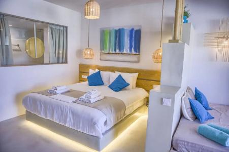 Alia Luxury Suites - 69