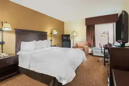 Hampton Inn Charlotte University Place - 27
