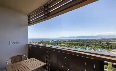 Nirvana Cosmopolitan - 42