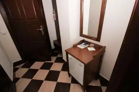 Палац - 19