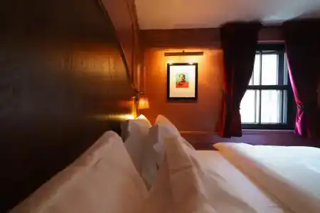 Mimi's Soho - 111