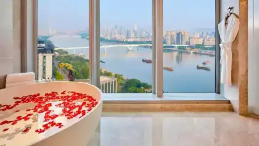 InterContinental Guangzhou Exhibition Center, an IHG - 99